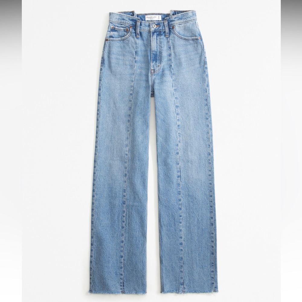 Abercrombie High Rise 90s Relaxed Jean